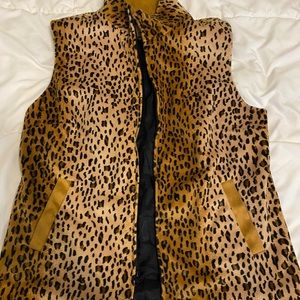 Leopard Vest size 6 fits like a S-M